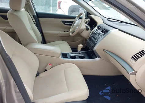 2015 Nissan Altima 2.5 S from USA, damaged, VIN 1N4AL3AP7FN916765